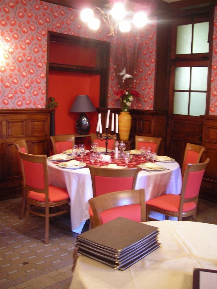 Logis Hotel De France Restaurant Grill Domfront  Exteriér fotografie